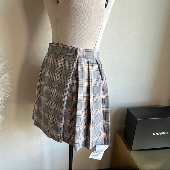 ASOS Gray Plaid Pleated Mini Skirt - Picture 3 of 10